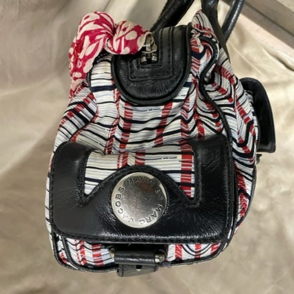 Marc Jacobs Fabric and Syintetic leahter Purse Black White Red  - RARE - Picture 5 of 12